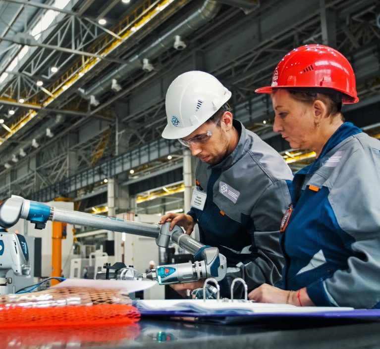 Système centralisé de production de froid industrielle en usine | YLA Engineering